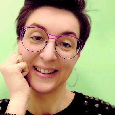 Marilyne Desbordes-Droit, praticienne en gestion du deuil, magnétisme et sophrologie.