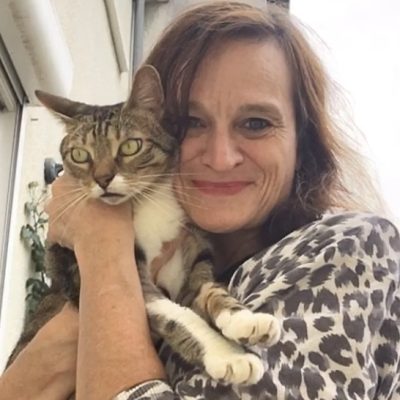 Laurence Jouitteau, praticienne en communication animale et soins énergétiques à distance.